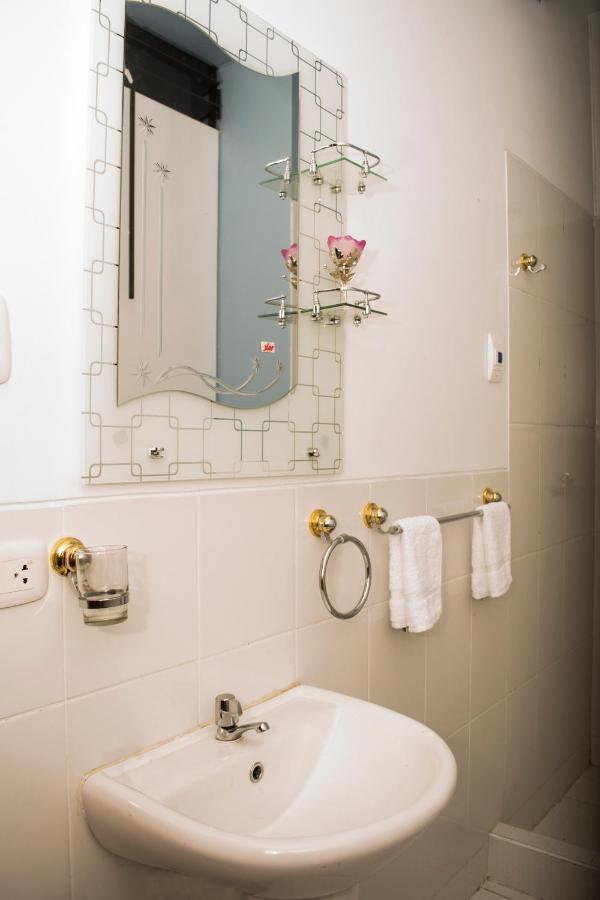 Hotel Boulevard Пуерто Малдонадо Екстериор снимка
